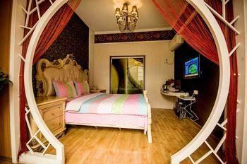 Shuangshuang Home Fenghuang Hongqiao Branch Dış mekan fotoğraf