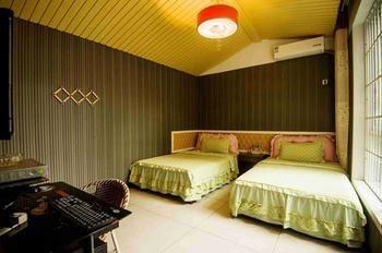 Shuangshuang Home Fenghuang Hongqiao Branch Dış mekan fotoğraf